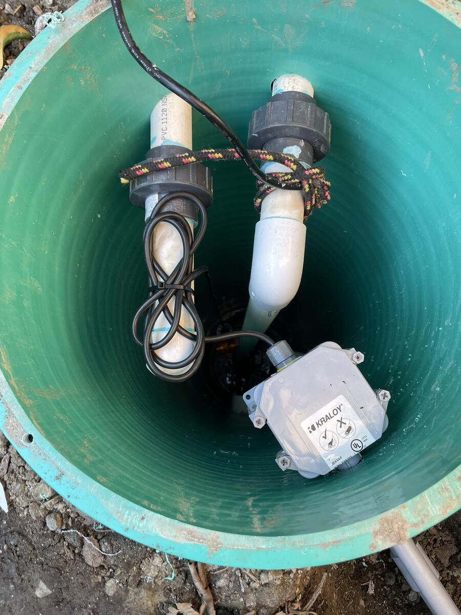 Septic system electrical wiring and connections